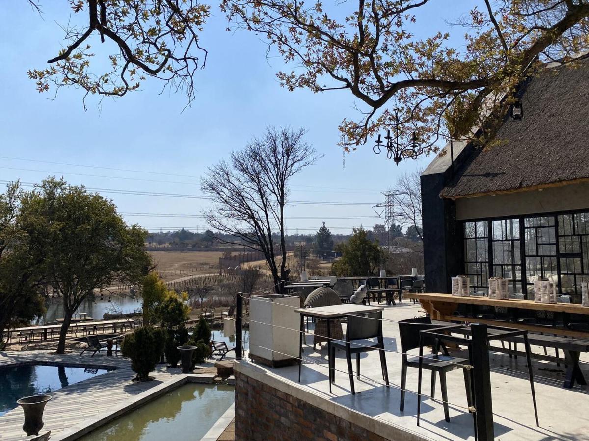 FOUR20 Bespoke Hotel Johannesburg Buitenkant foto