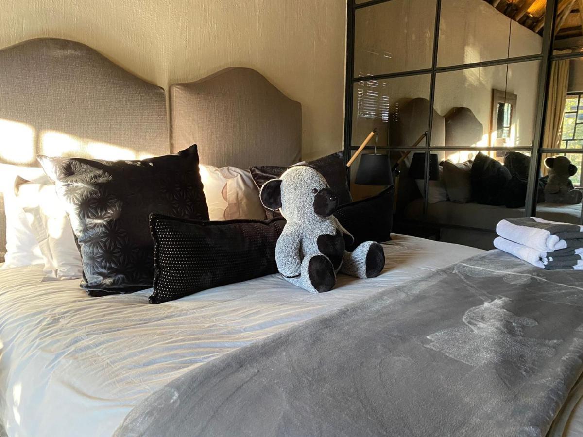 FOUR20 Bespoke Hotel Johannesburg Buitenkant foto